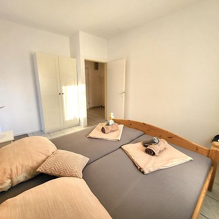 Apartments Pitve Jelsa  Exterior foto