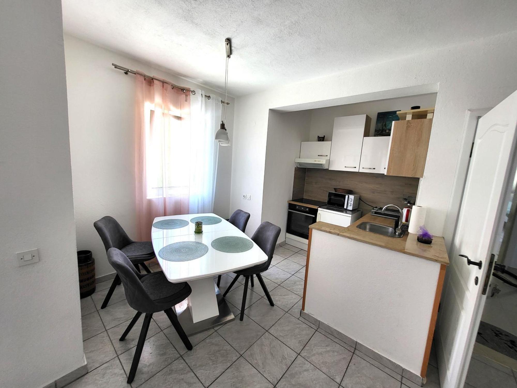 Apartments Pitve Jelsa  Exterior foto